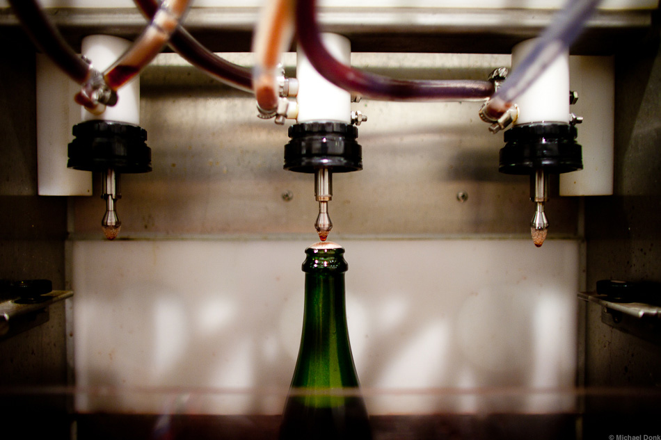 Kuhnhenn Blueberry Eisbock Bottle Filling